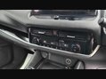 Nissan Qashqai DIG-T N-CONNECTA MHEV 26
