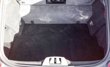 Ferrari 812 Superfast 31