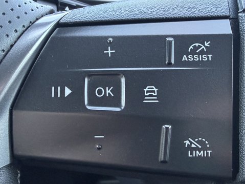 Vauxhall Grandland 1.2 Hybrid [136] GS 5dr e-DCT6 31