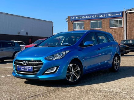 Hyundai i30 1.6 i30 SE Nav Auto 5dr