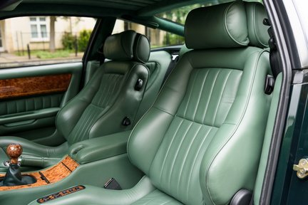 Aston Martin V8 Vantage V600 Le Mans 37