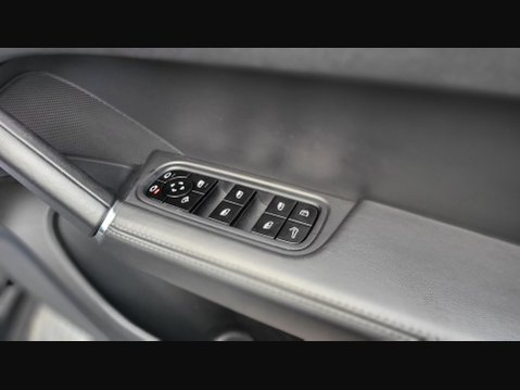 Porsche Cayenne V6 22