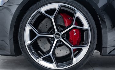 Audi RS6 AVANT PERFORMANCE CARBON VORSPRUNG 31