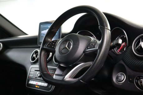 Mercedes-Benz A Class A 200 D AMG LINE PREMIUM 12