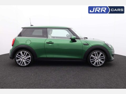 Mini Hatch 1.5 Cooper Exclusive Auto 3dr 3