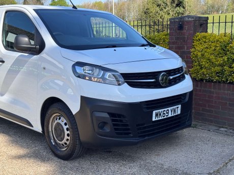 Vauxhall Vivaro 1.5 Vivaro 2900 Edition S/S 4