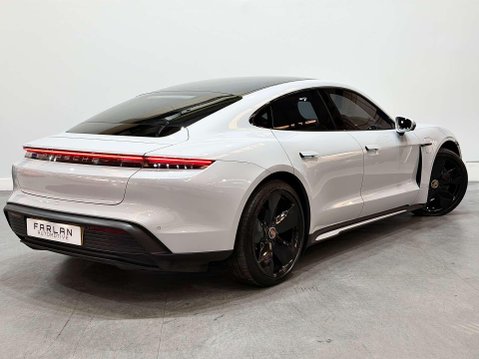 Porsche Taycan Performance Plus 93.4kWh Saloon 4dr Electric Auto RWD (476 ps) 17
