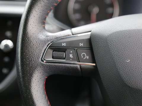 SEAT Arona 1.0 TSI FR Euro 6 (s/s) 5dr 11