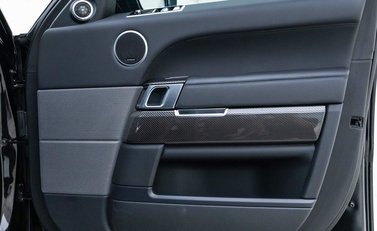 Land Rover Range Rover Sport 5.0 SVR Carbon Edition 22