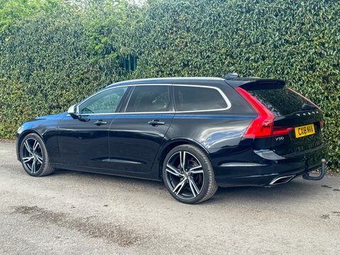Volvo V90 (Sold) 2.0 D4 R-Design Pro Estate 5dr Diesel Auto Euro 6 35