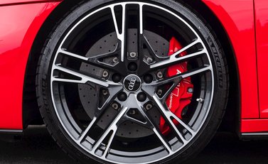 Audi R8 Spyder V10 Performance Carbon Black 11