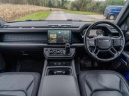 Land Rover Defender D300 X-Dynamic HSE URBAN 12