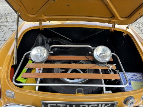 MG B ROADSTER 35