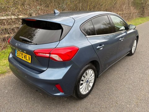 Ford Focus TITANIUM 7