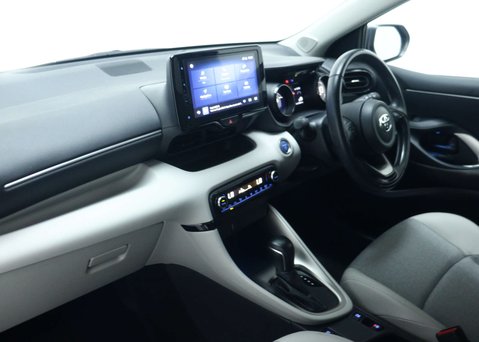 Toyota Yaris 1.5 VVT-h Excel Hatchback 5dr Petrol Hybrid E-CVT Euro 6 (s/s) (116 ps) 44