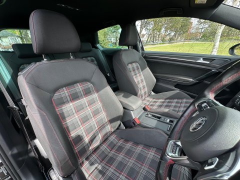 Volkswagen Golf 2.0 TSI GTI Performance Euro 6 (s/s) 3dr 22
