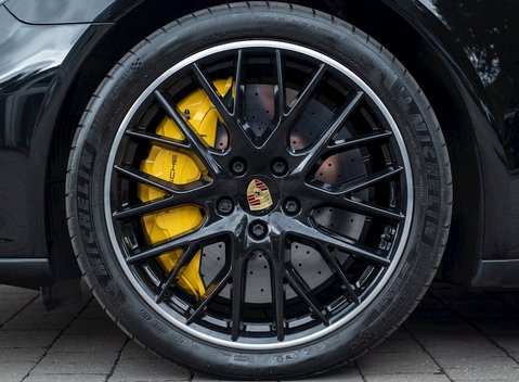 Porsche Panamera Turbo S E-Hybrid 10