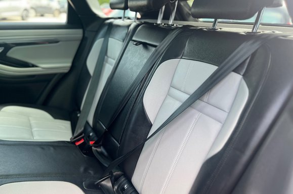 Land Rover Range Rover Evoque R-DYNAMIC S MHEV 32