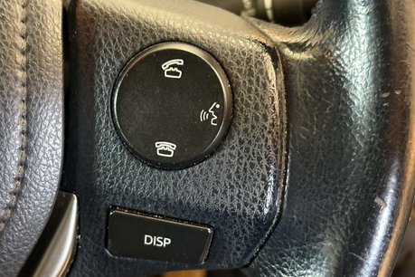 Toyota Rav4 2.2 D-4D Invincible SUV 5dr Diesel Manual 4WD Euro 5 (150 ps) 35