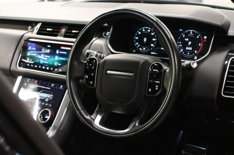 Land Rover Range Rover Sport 3.0 Range Rover Sport HSE Dynamic Black D MHEV Auto 4WD 5dr 40