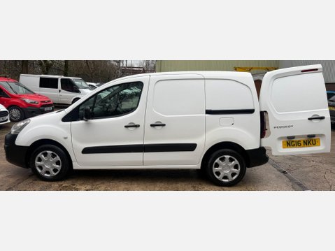 Peugeot Partner 1.6 BlueHDi 854 Professional Panel Van 5dr Diesel Manual L1 (112 g/km, 100 20