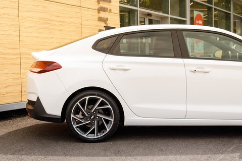 Hyundai i30 T-GDI FASTBACK N LINE MHEV 7