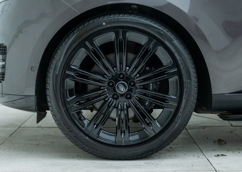 Land Rover Range Rover P400 AUTOBIOGRAPHY 