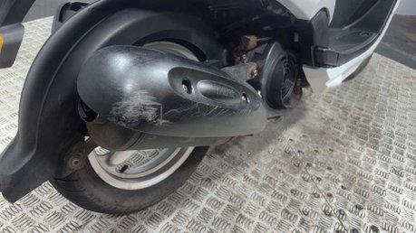 Yamaha Delight 115 Scooter Petrol Automatic (6 ps) 17