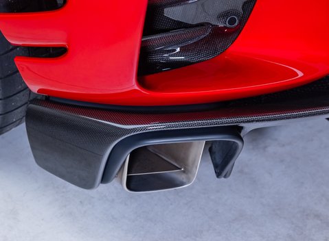 Ferrari 812 Competizione 43