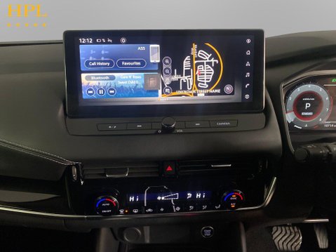 Nissan Qashqai 1.3 DIG-T MHEV N-Connecta SUV 5dr Petrol Hybrid XTRON Euro 6 (s/s) (158 ps) 34