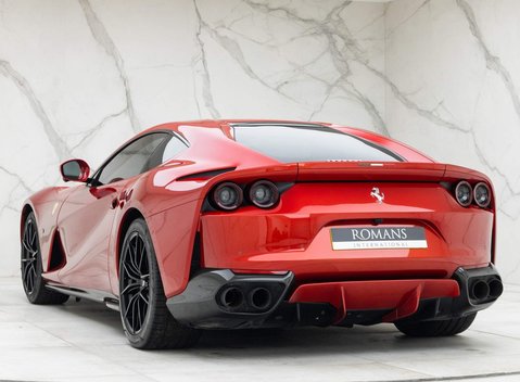 Ferrari 812 Superfast 9