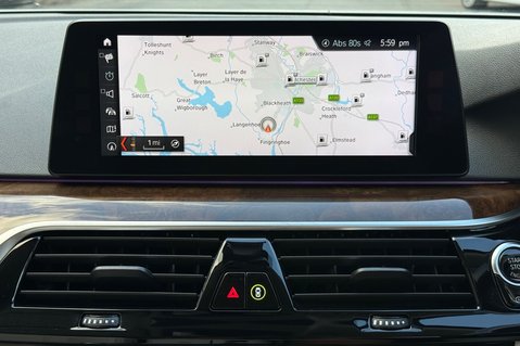 BMW 5 Series 520D XDRIVE SE - 360 DEGREE CAMERAS - IVORY LEATHER 35