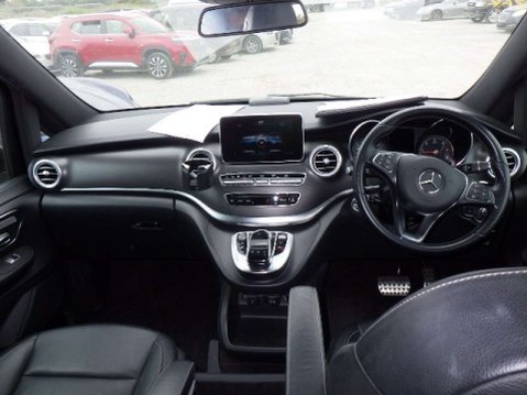 Mercedes-Benz V Class 2.2 V220d AMG Line MPV 5dr Diesel G-Tronic+ Euro 6 (s/s) 7 Seat (163 ps) 2