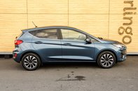 Ford Fiesta TITANIUM 12