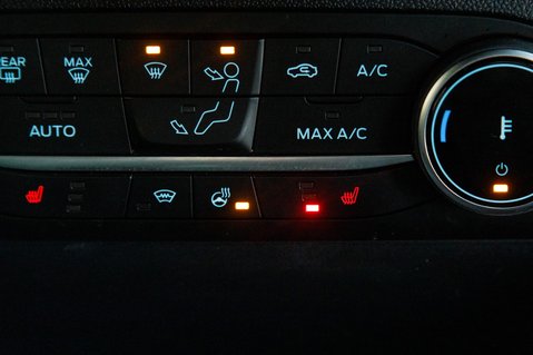 Ford Fiesta ST-LINE X EDITION MHEV 33