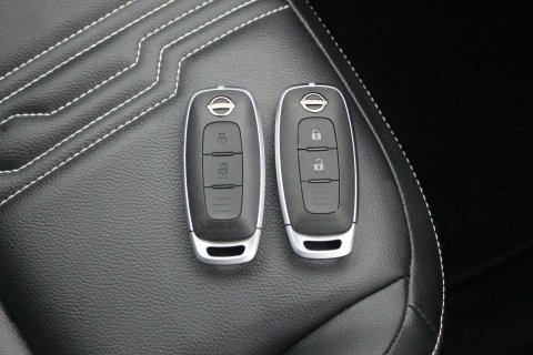 Nissan Juke 5dr 1.6 Hybrid Premiere Edition Automatic 37
