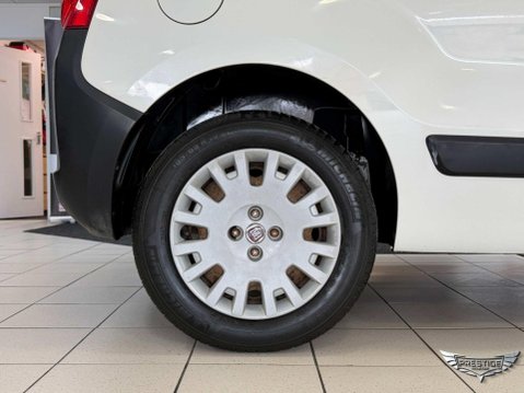 Fiat Fiorino 1.3 JTD Multijet II Cargo Car Derived Van 3dr Diesel Manual (119 g/km, 75 b 49