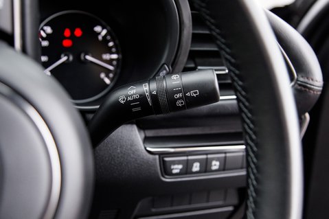Mazda 3 SPORT LUX MHEV 14