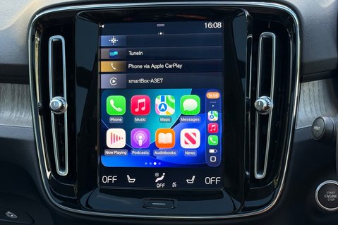 Volvo XC40 B4 INSCRIPTION PRO AWD MHEV - ONE OWNER - PAN ROOF - APPLE CARPLAY  10