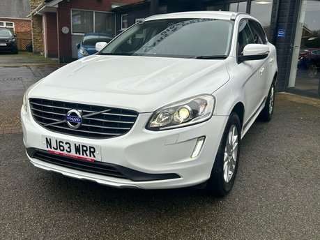 Volvo XC60 D5 SE LUX NAV AWD 1
