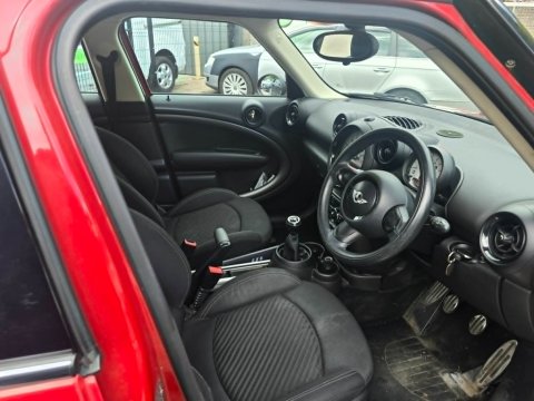 Mini Countryman COOPER SD ALL4 8