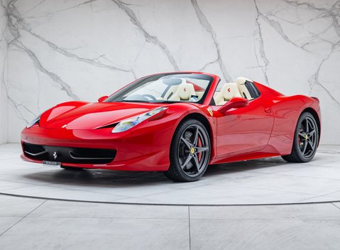 Ferrari 458 Spider 1