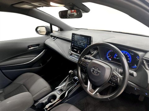Toyota Corolla 1.8 VVT-h GPF Icon Tech Touring Sports 5dr Petrol Hybrid CVT Euro 6 (s/s) ( 12