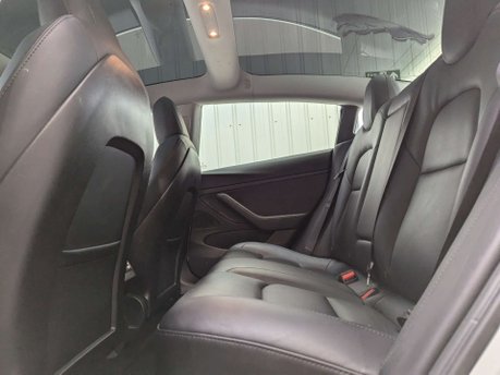 Tesla Model 3 Model 3 Long Range AWD 4WD 4dr 61