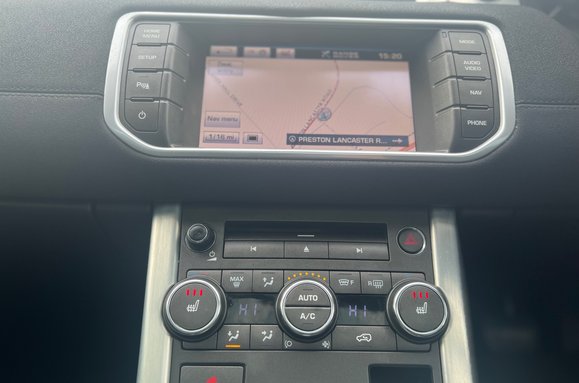 Land Rover Range Rover Evoque 2.2 SD4 PURE TECH AUTO 34