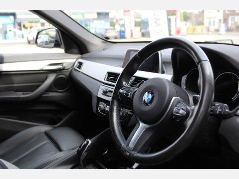 BMW X1 XDRIVE18D M SPORT 9