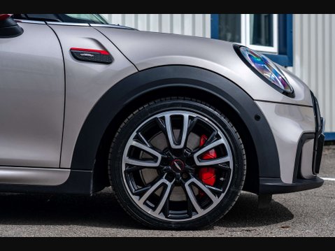 Mini Hatch 2.0 John Cooper Works Auto 3dr 6