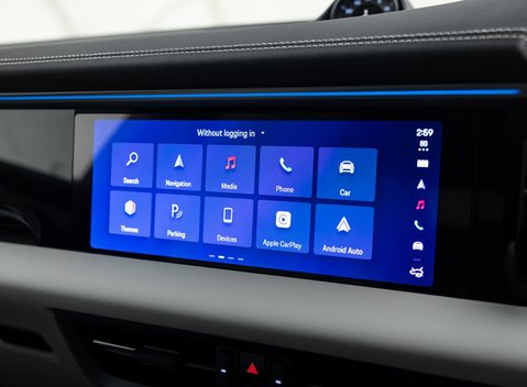 Porsche Macan Turbo Electric 24