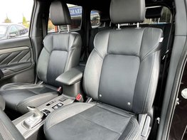Mitsubishi Outlander 2.4 Outlander Dynamic PHEV CVT 4WD 5dr 73