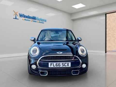 Mini Hatch 2.0 Cooper S Euro 6 (s/s) 3dr 6